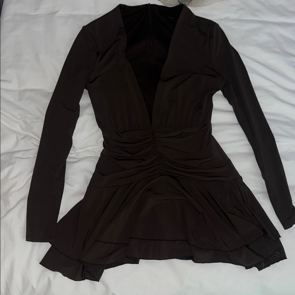 Long Sleeve Deep V Ruched Peplum Dress - Dark brown